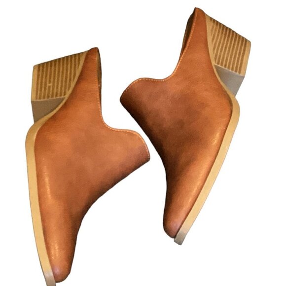 Me Too Paulina Mule Sz 7-1/2M Cognac Brown Slip-On #255C - Picture 3 of 9